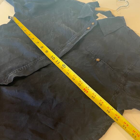 Vtg Jones New York Long Sleeve Button Down 100% Silk Blouse Navy Blue 6 Petite - Picture 7 of 10
